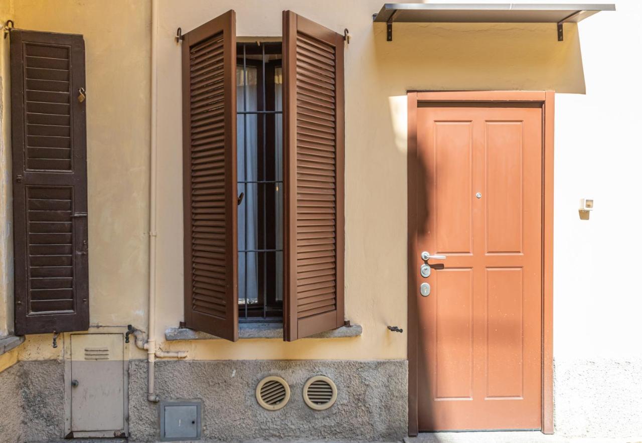 Xenia Apartments - Accogliente Pied-A-Terre Sui Navigli Milano Ngoại thất bức ảnh